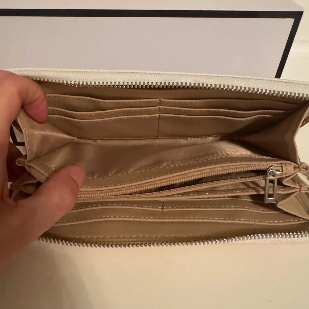 Guess chic wallet